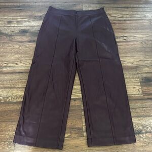 Ann Taylor faux leather wide leg crop pant Burgundy Sz 8 high waist maroon EUC